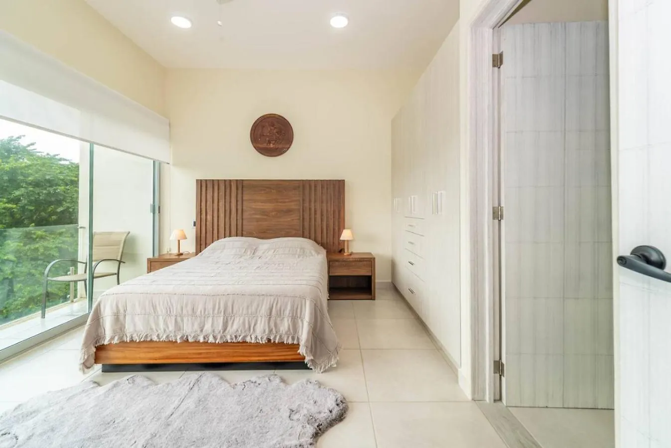 Stylish 2 Bedroom Condo With Balcony, Rooftop Pool, Hottub Playa del Carmen 0*,  Mexico
